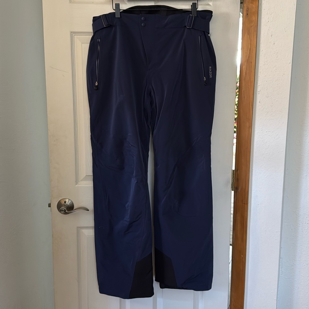 KJUS Men's Razor Pro Insulated Ski Pants - NWOT, XL